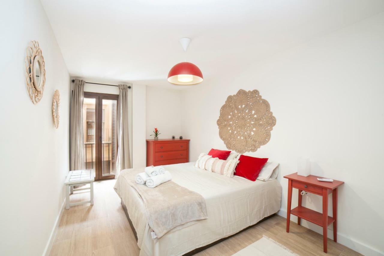 Alohamundi Pureza Apartment Seville Exterior photo